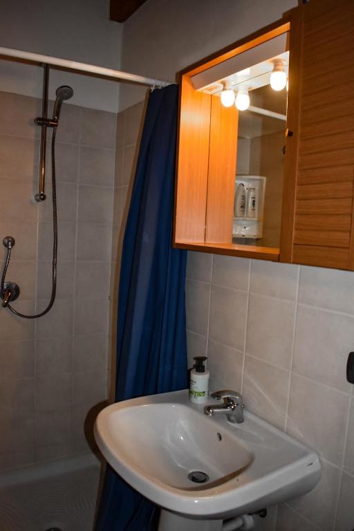 Kúpeľňa v ubytovaní Ciceri Properties Antonio Tacchini