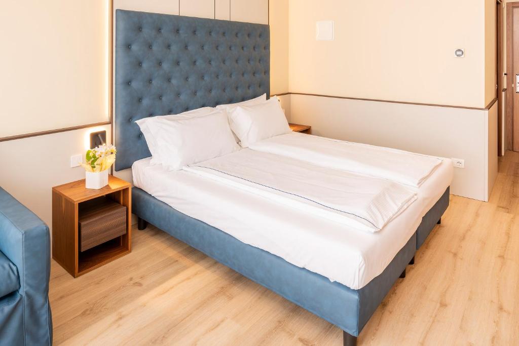 Sporthotel Olimpo - Superior Double Or Twin Room With Pool View