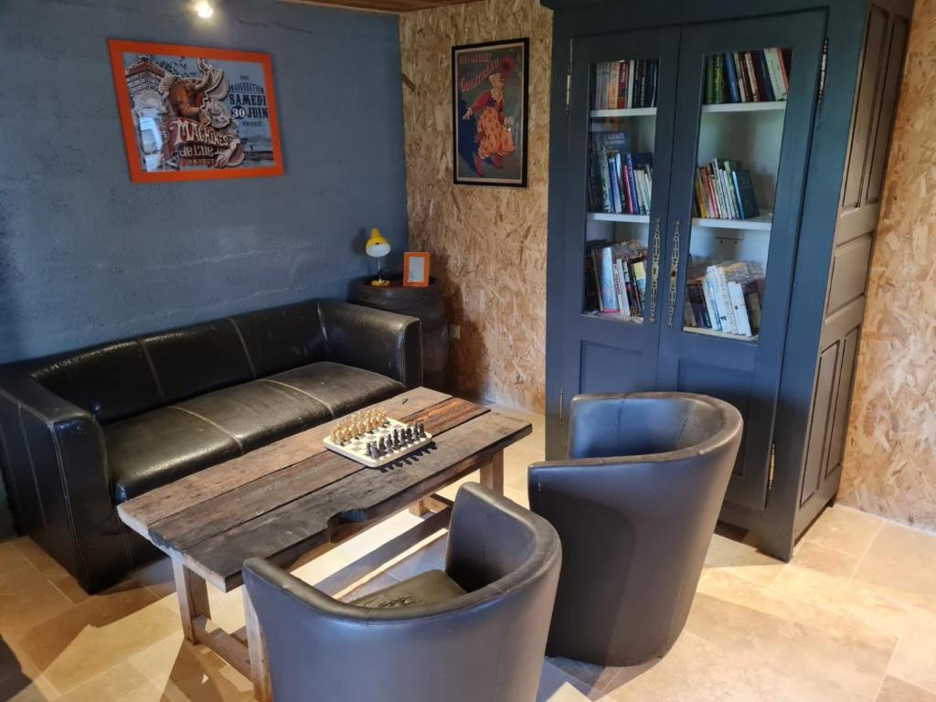 La Chalan d'hier - Estudio
