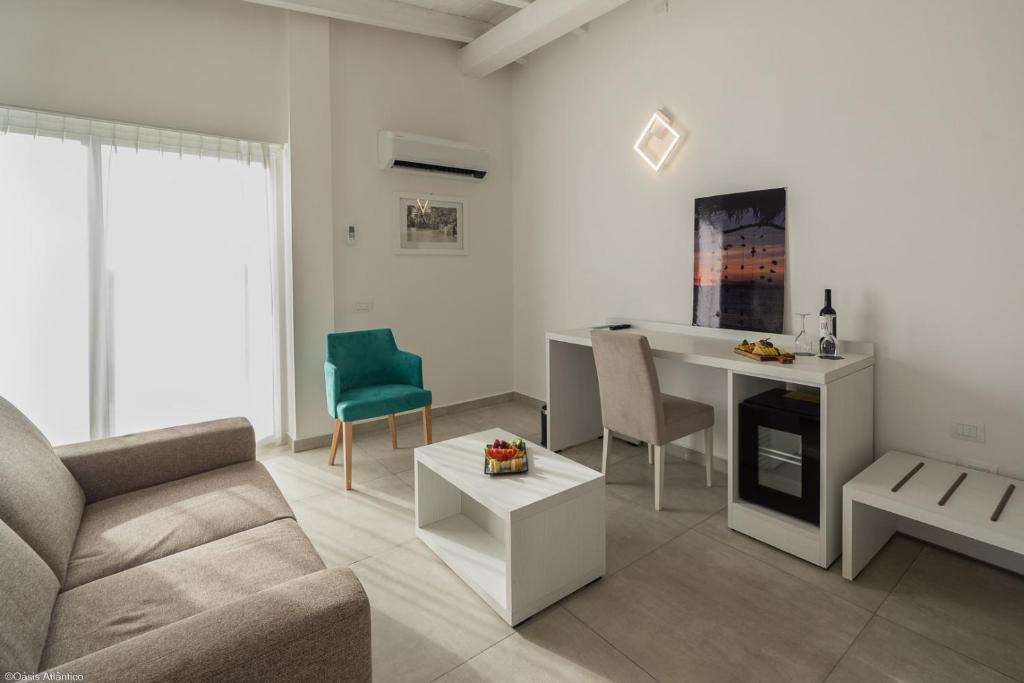 Posezení v ubytování Oasis White Hotel