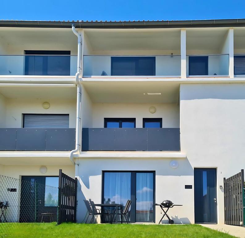 Budova, kde se apartmán nachází