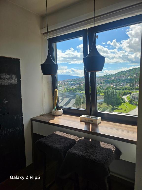 Nespecifikovaný výhled na hory nebo výhled na hory při pohledu z apartmánu