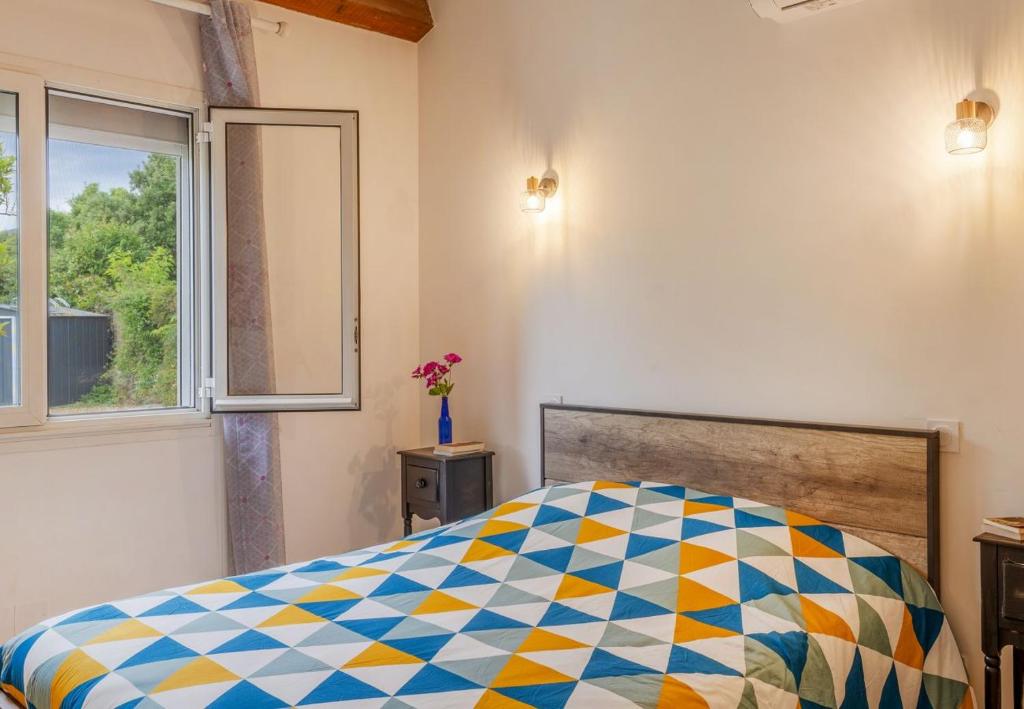 Posteľ alebo postele v izbe v ubytovaní VILLA tous conforts avec Piscine privée et accès Plage