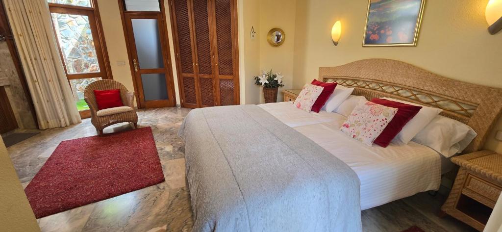 Łóżko lub łóżka w pokoju w obiekcie Villa Luxe Tauro Mogan