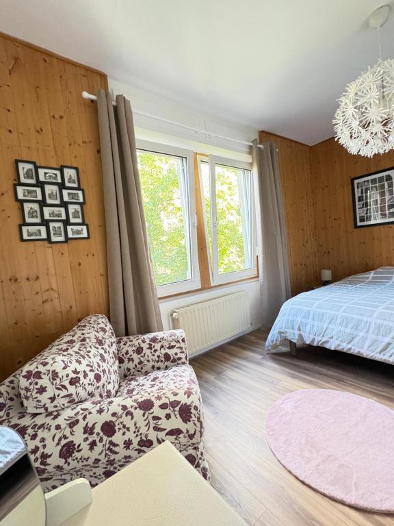 Chez Diane , appartement complet , parking gratuit devant l'immeuble – photo 20
