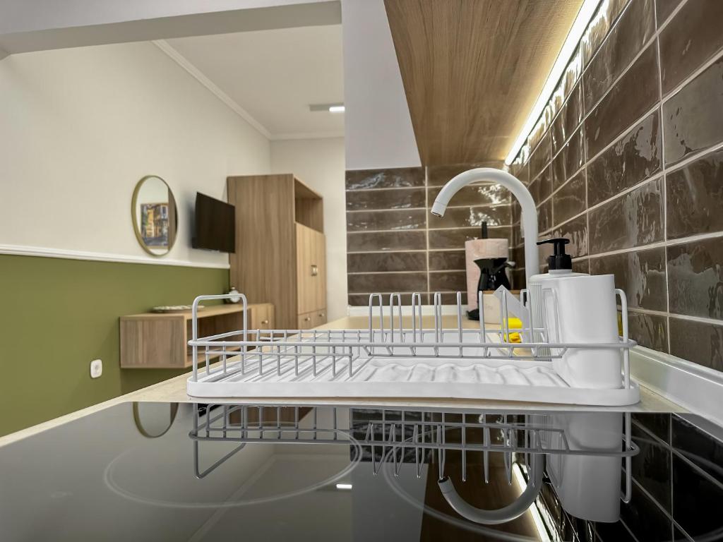 Kuchyň nebo kuchyňský kout v ubytování Elden Bnb Xanthi