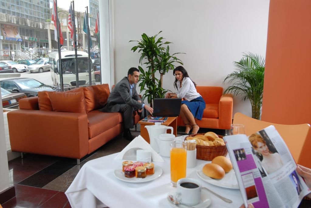 Posezení v ubytování Suite Hotel Chrome - Beirut