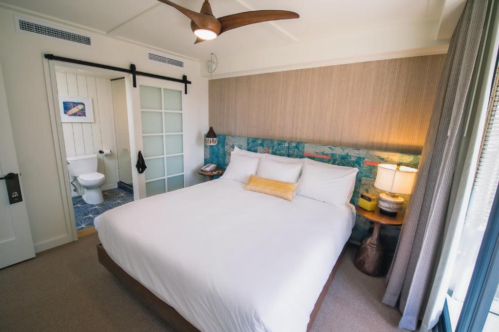 The Surfjack Hotel & Swim Club - 