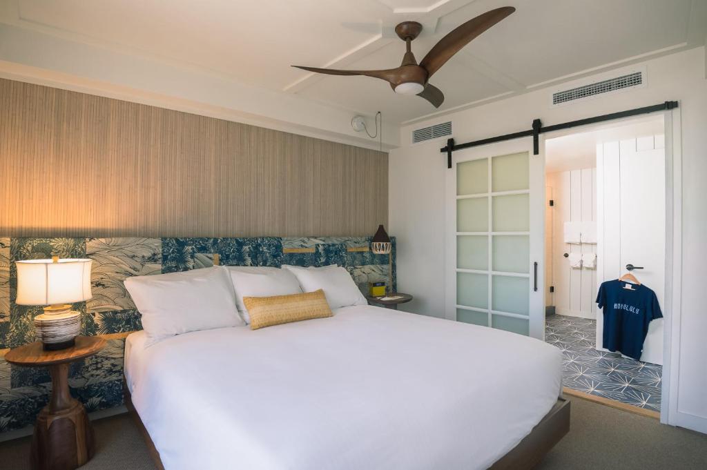 The Surfjack Hotel & Swim Club - 