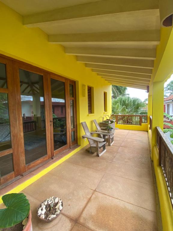 Balcone o terrazza di Ocean Loft - Surf & Serenity Retreat