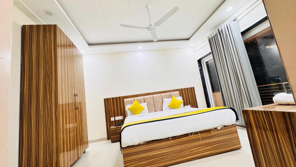 Postel nebo postele na pokoji v ubytování Hotel Sky