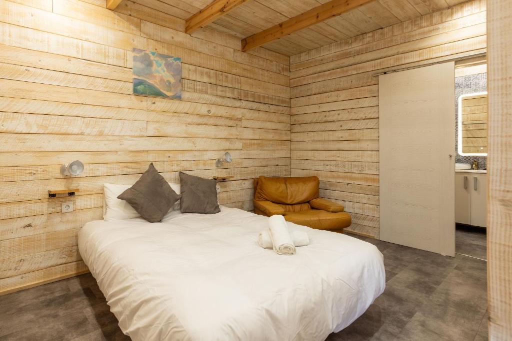 Postel nebo postele na pokoji v ubytování Alberg Taull