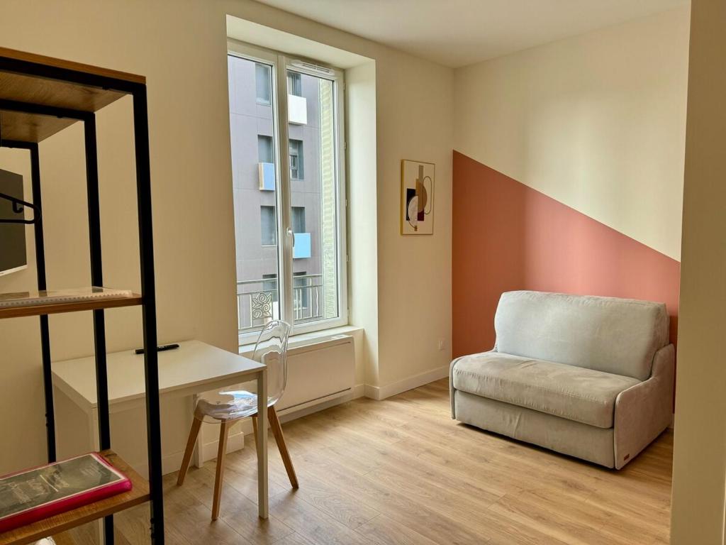 Photo de la galerie de l'établissement Appartement Cosy 1 personne N6, à Clermont-Ferrand
