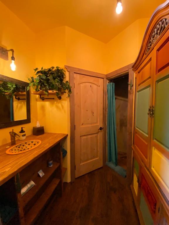 Fotografie z fotogalerie ubytování Oranch House, Studio & Wilderness v destinaci Kanab