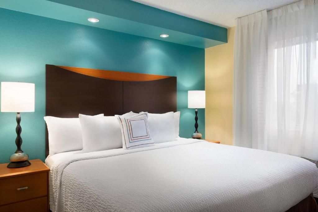 Fairfield Inn & Suites Dallas Mesquite - Ampio Monolocale King Con Divano Letto