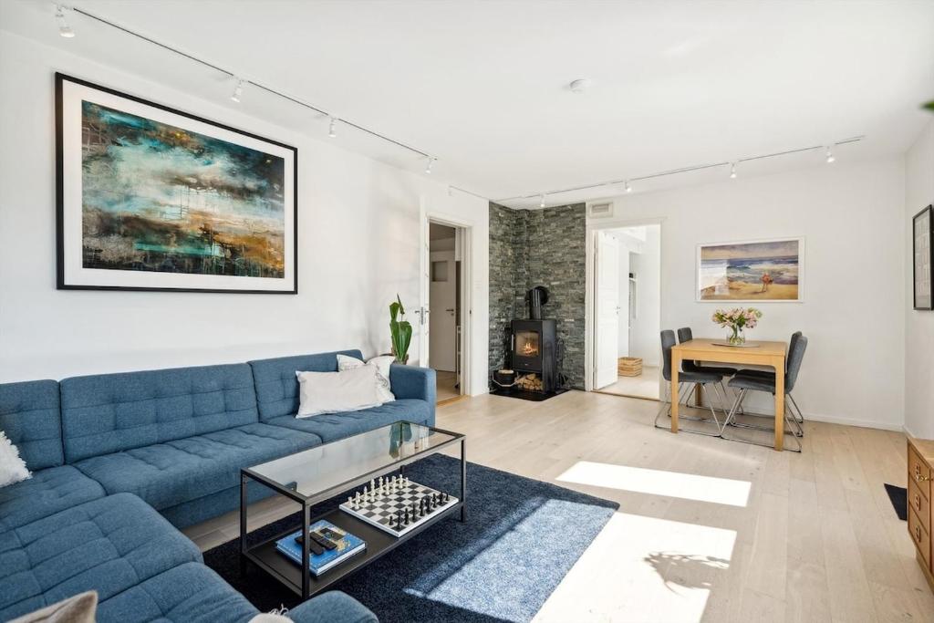 Luxury Penthouse w. Rooftop, Spa & Jacuzzi - Airbnb