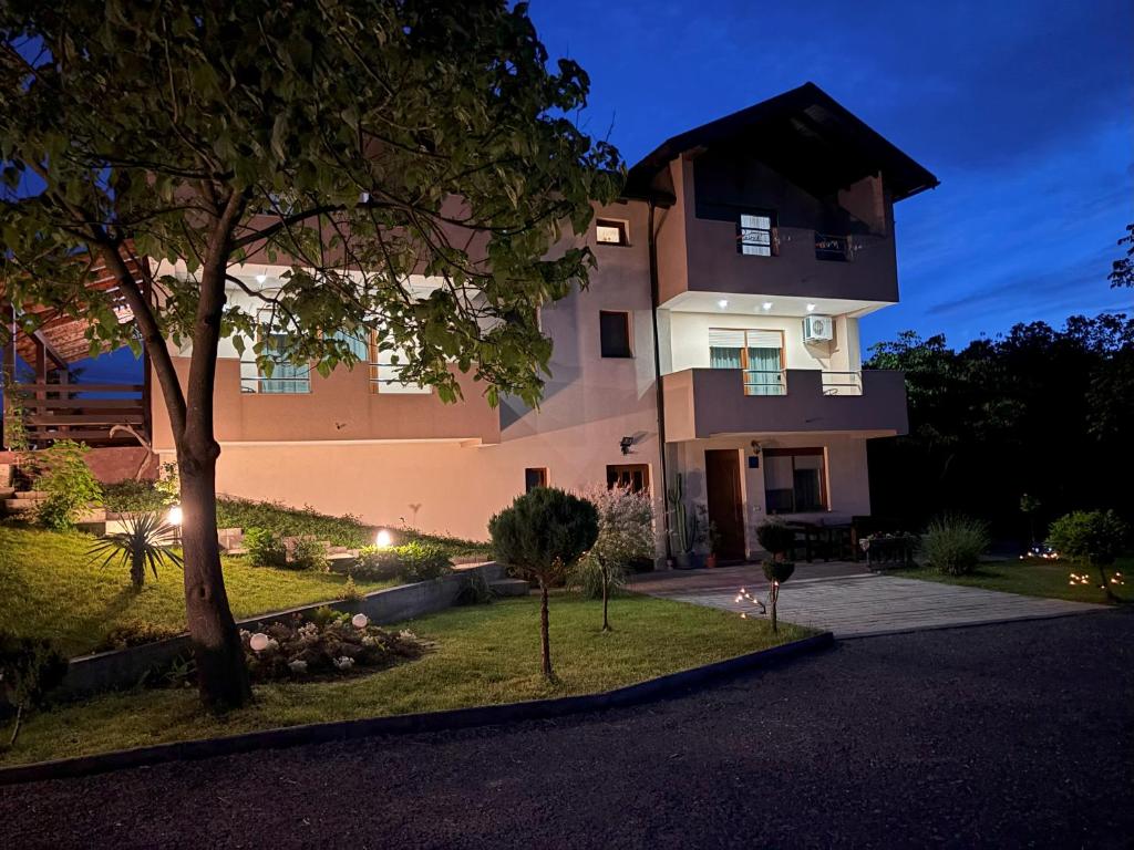 Zahrada ubytování Guest House Bunčić Rooms & Apartments