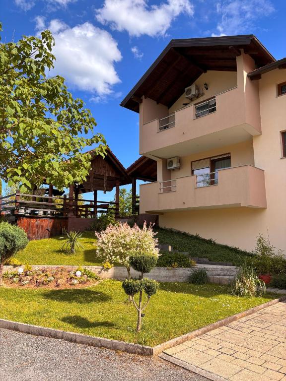 Zahrada ubytování Guest House Bunčić Rooms & Apartments