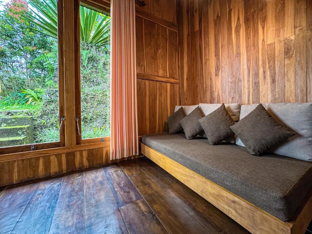 Munduk Menir Villas - 14