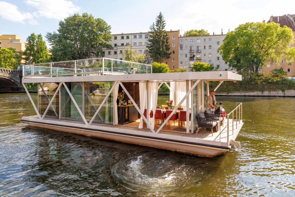 NIDO by PATIO - Resim 24