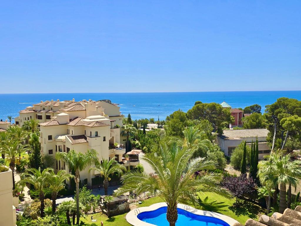 View of Luxury Penthouses & Apartments | Homes & Villas by Marriott