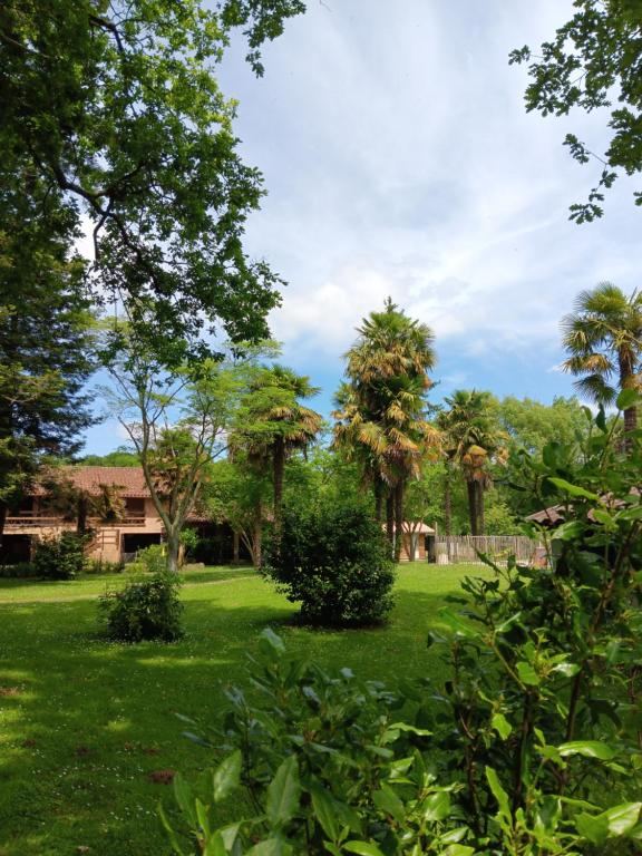 Zahrada ubytování Le Moulin du Comte