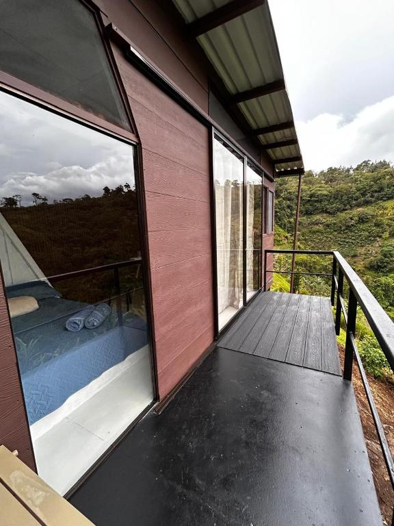 Balkón nebo terasa v ubytování Glamping La Mardo