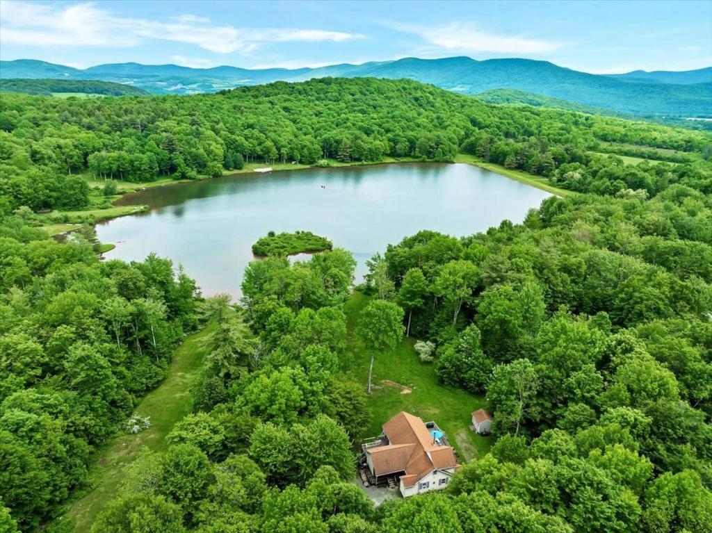 Příroda nedaleko prázdninového domu