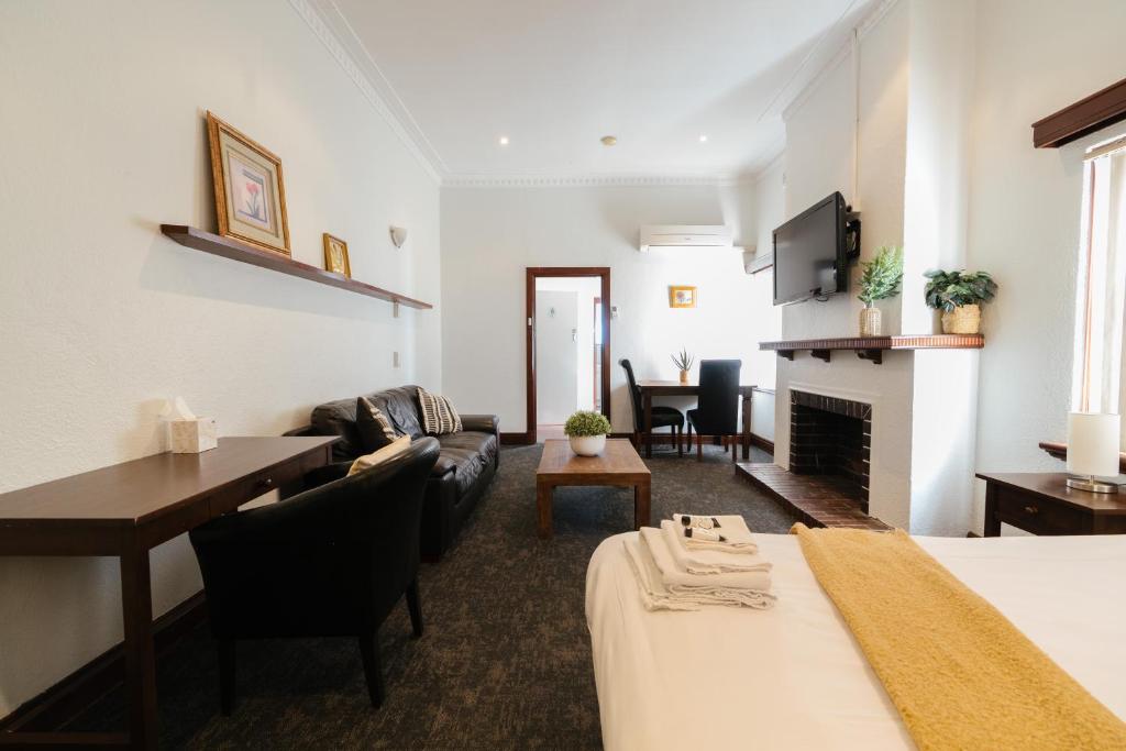 Civic Hotel - Resim 8