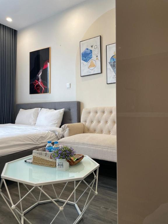 Screenshot dell app Betroom che mostra slot e scommesse