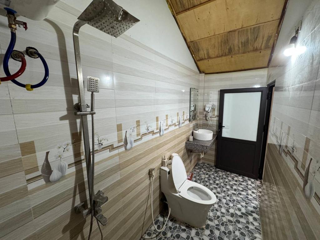 Giường trong Phòng ngủ tập thể cho cả Nam và Nữ 6 Giường