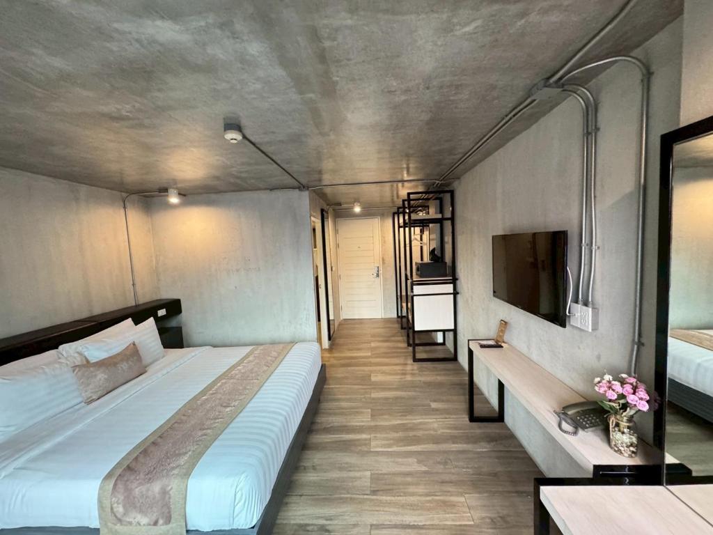 
Double Room with Mountain View
