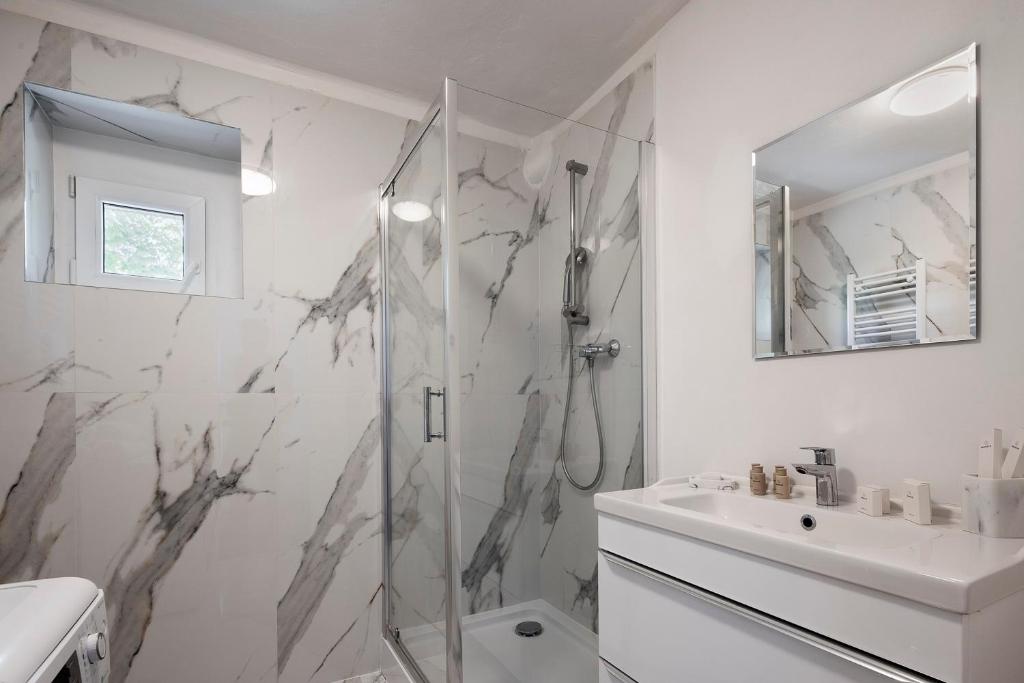 Pytloun Apartments Zelený Háj - Resim 6