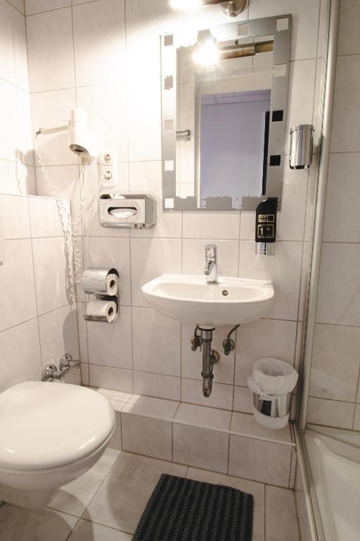 Um banheiro em Villa ENTO HotelWestEnd