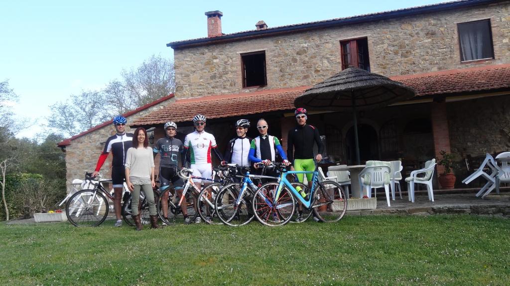 Jízda na kole v ubytování Campo Di Carlo nebo okolí