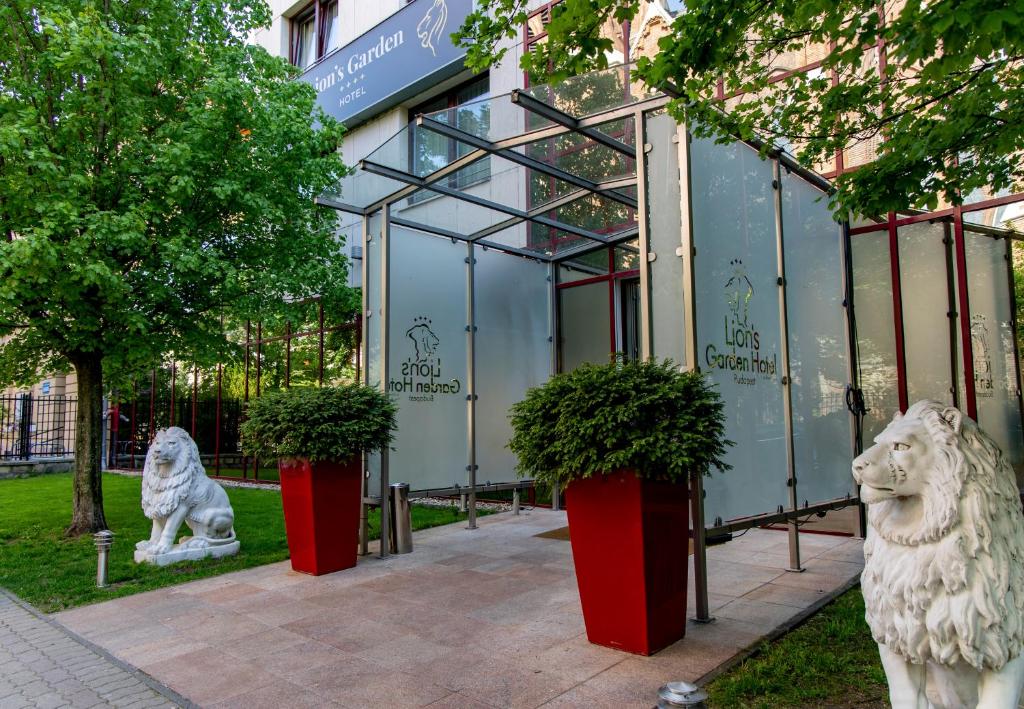 Lion's Garden Hotel - Resim 3