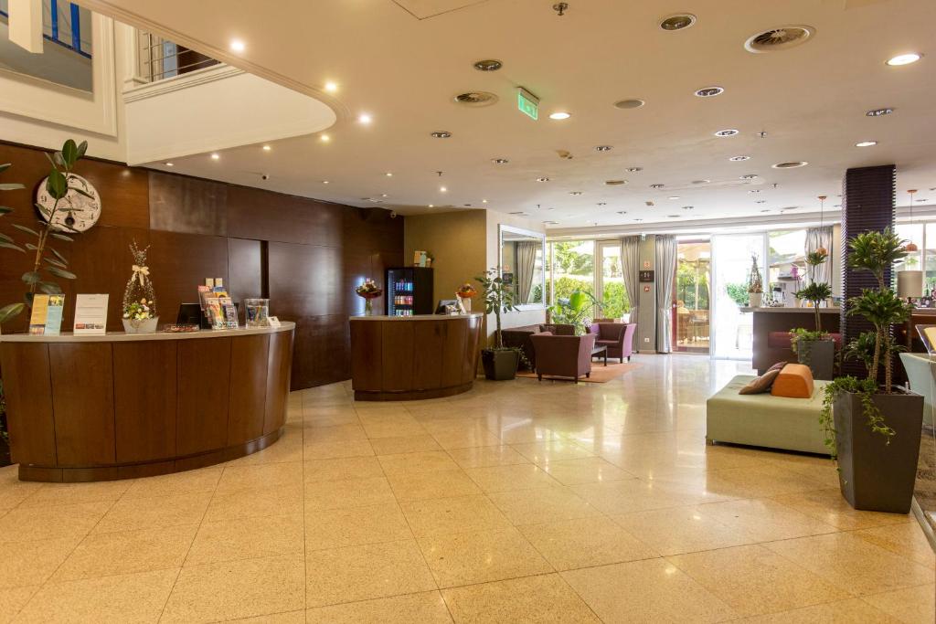 Lion's Garden Hotel - Resim 4