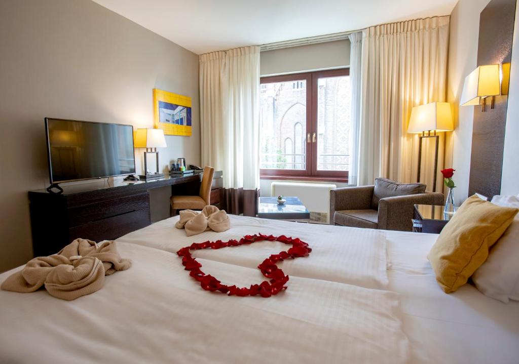 Lion's Garden Hotel - Resim 44