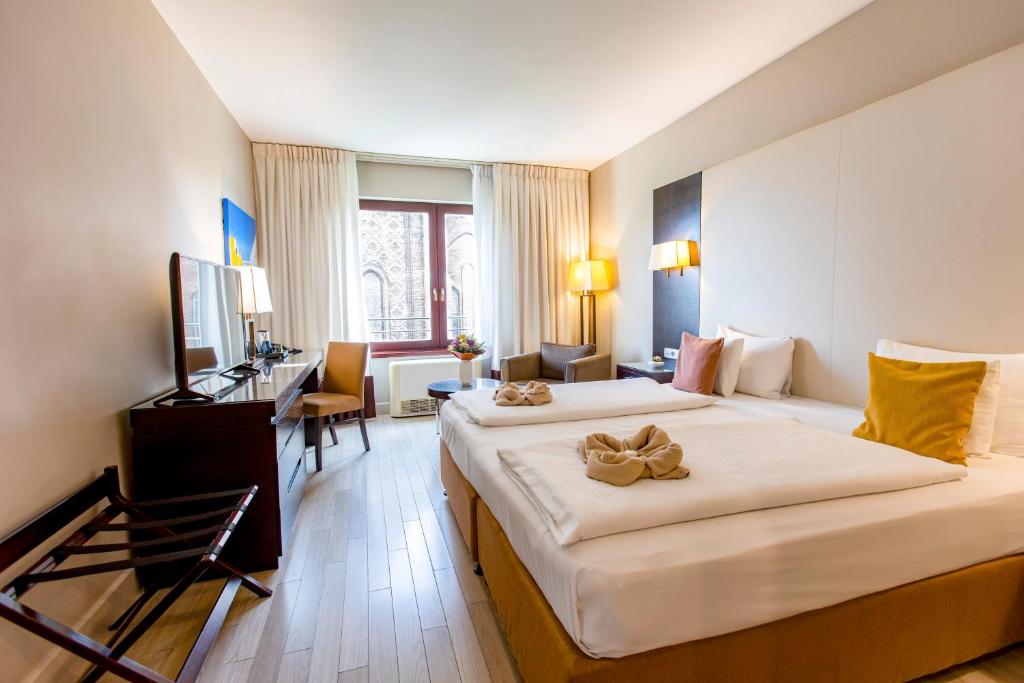 
Superior Single Room
