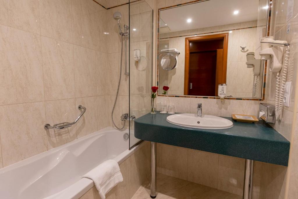 Lion's Garden Hotel - Resim 28