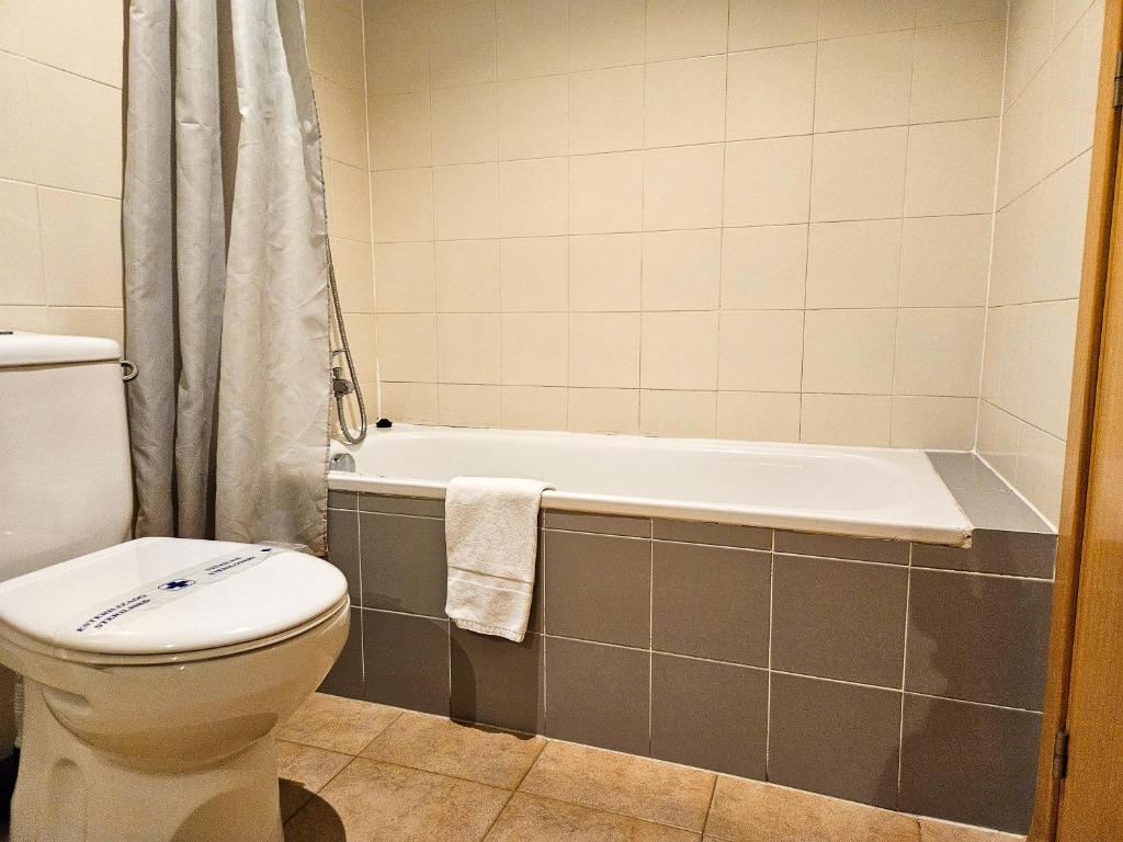 Vannituba majutusasutuses Apartamentos Canillo Ribagrossa 3000
