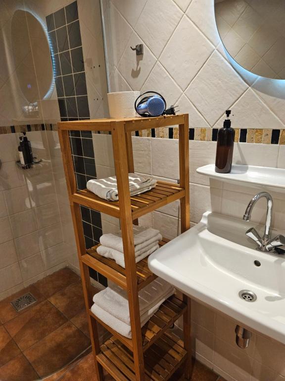 Koupelna v ubytování Hotel Dolores Ameland