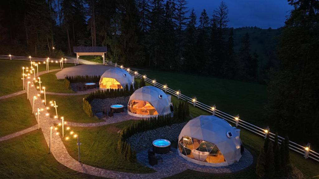 Mountain Glamp & Jacuzzi - 2