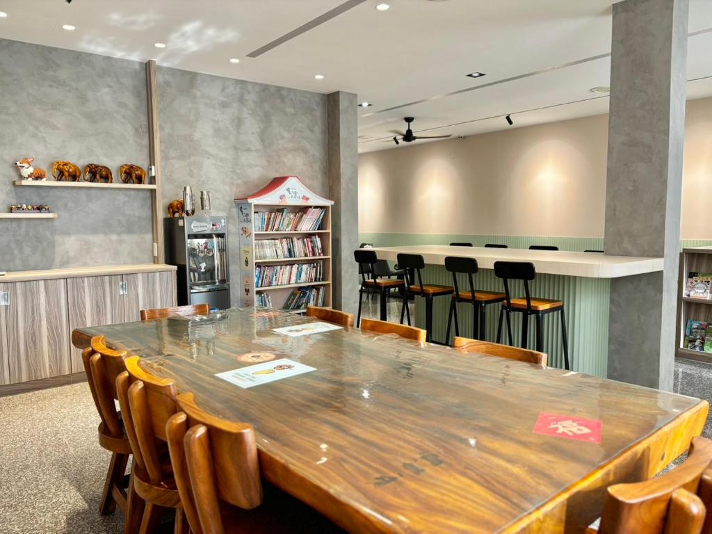 大溪老城四季行館桃園市民宿058號餐廳或用餐的地方