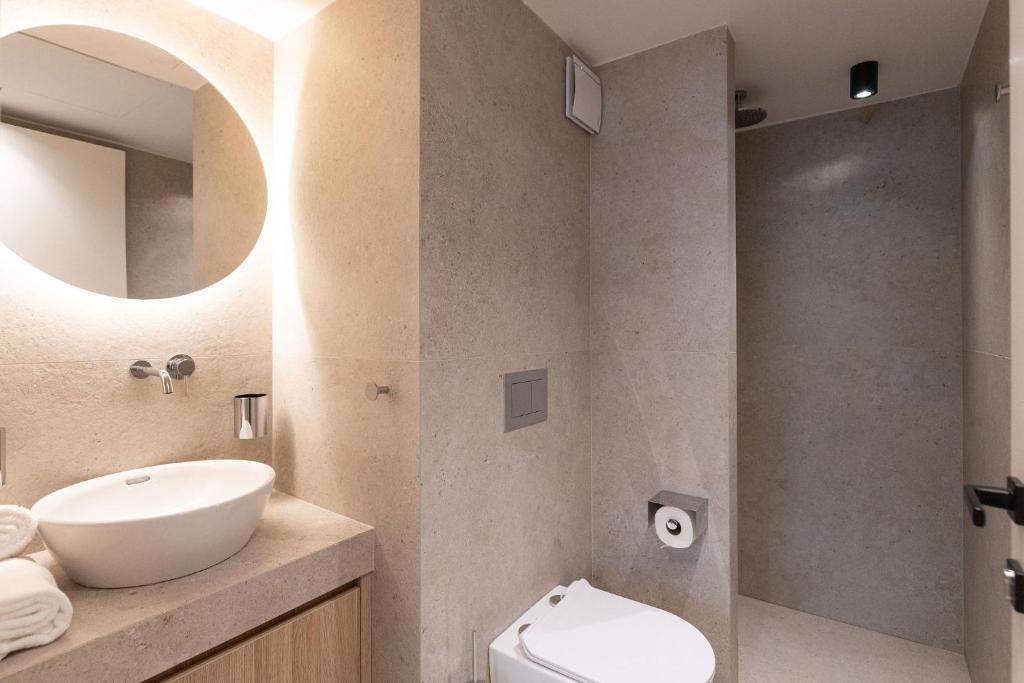 Koupelna v ubytování Xanthia Suites
