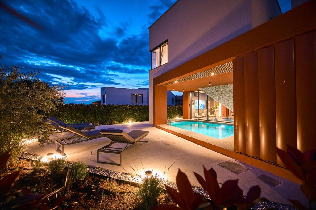 Villa Seconda - Private Pool and Modern Vibe near Poreč