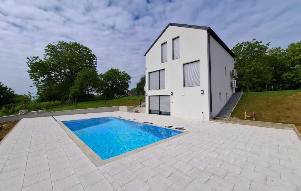 Villa MILA by Villas Guide