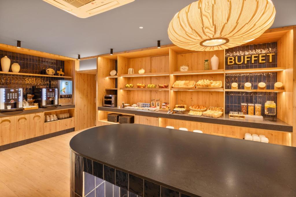 B&B HOTEL Braga Lamacaes - Resim 8