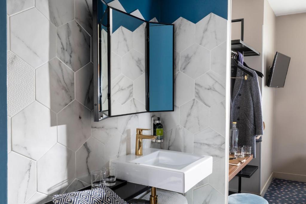 Hôtel Maxim Folies - 3