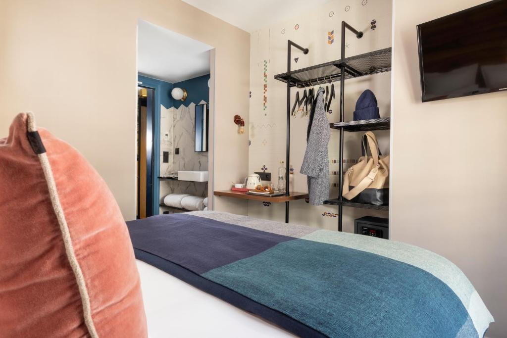 Hôtel Maxim Folies - Resim 6